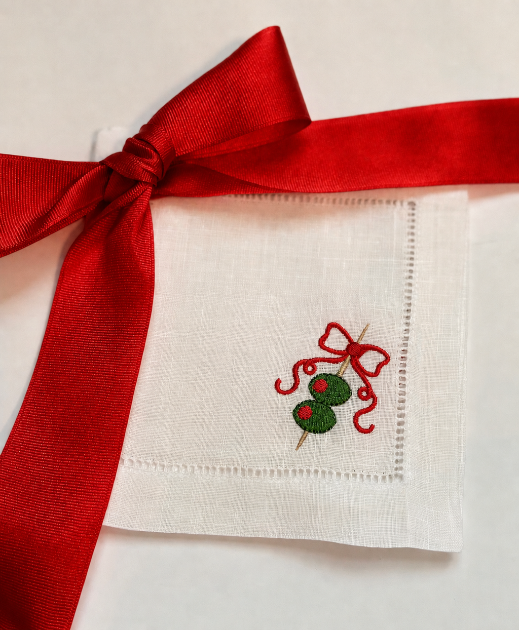 Bow & Olive Cocktail Napkins - Set of 4