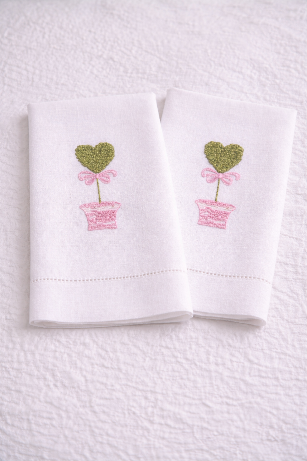 Topiary Heart Linen Tea Towel - Pink